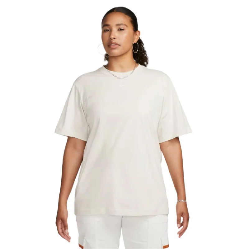 Sportswear Essential T-Shirt