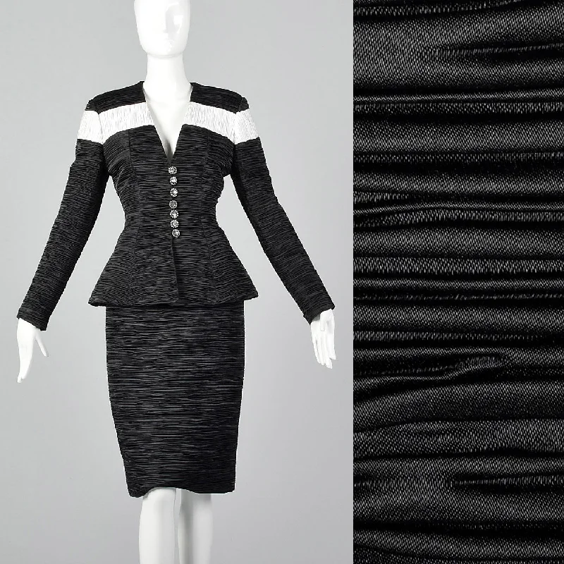 1980s Elegant Pleated Skirt Suit