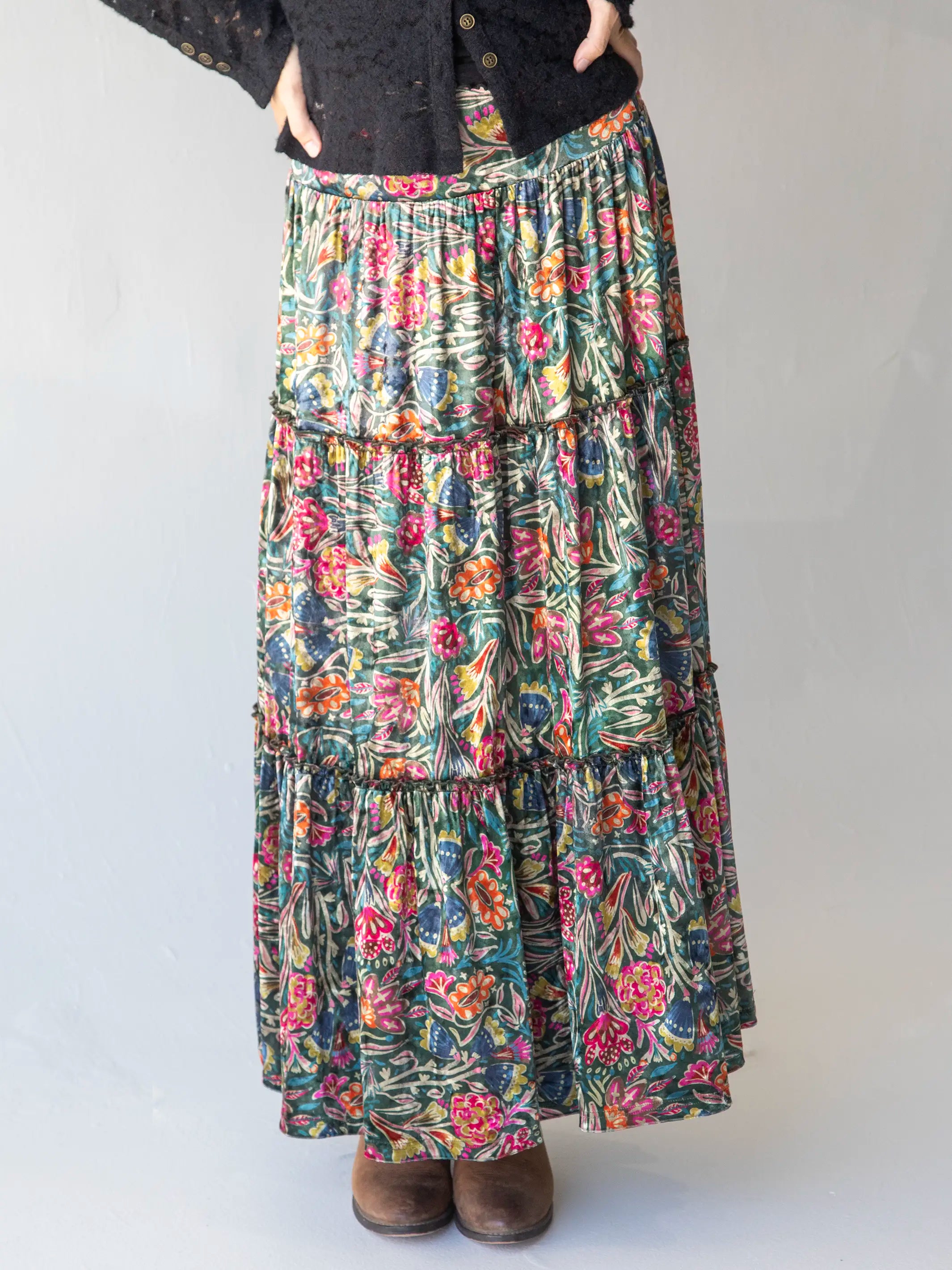 Karlie Tiered Velvet Maxi Skirt - Green Lined Floral