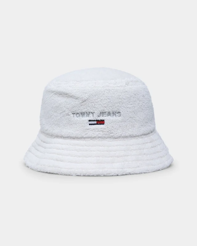 Tommy Jeans Women's Sport Winter Bucket Hat White