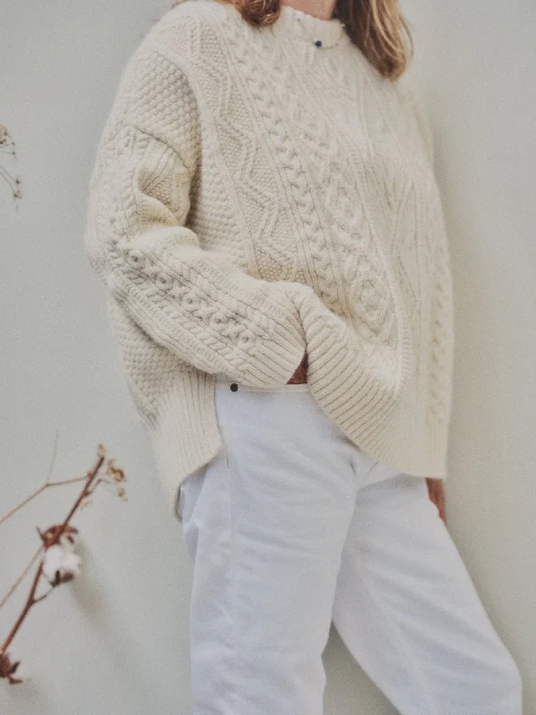 The Freyja British Wool Cable Sweater in Ecru